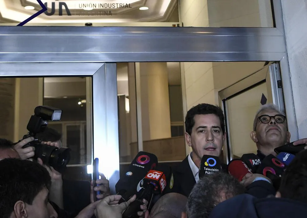 22-06-2023_de_pedro_quiero_ser_el