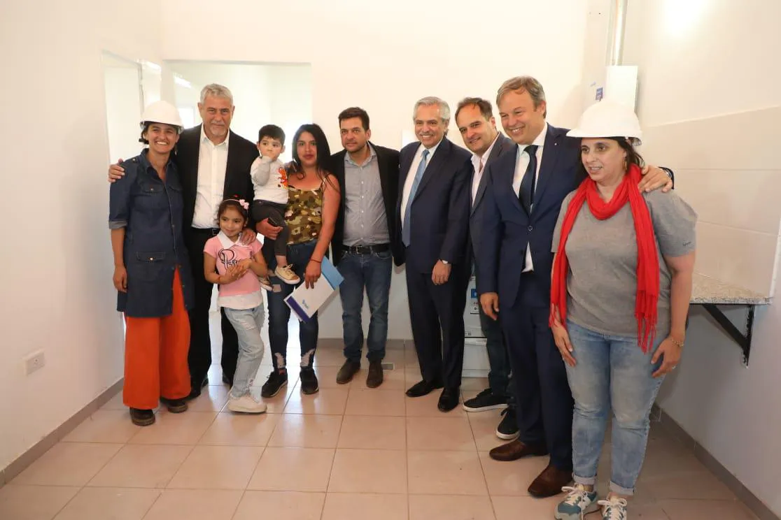 almirantebrowncuatro