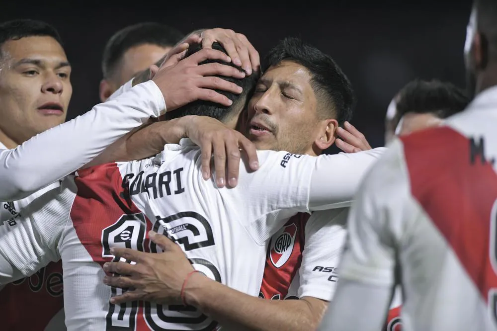 27-08-2022_river_arriba_contra_tigre_con (1)