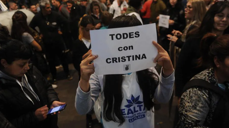 atentantres