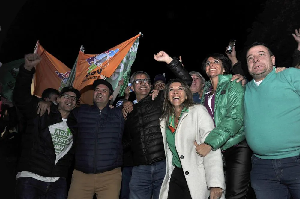 17-04-2023_la_gobernadora_arabela_carreras_anuncio (2)