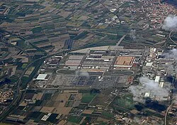 Stabilimento_Alfa_Romeo_di_Pomigliano_d'Arco_-_vista_aerea