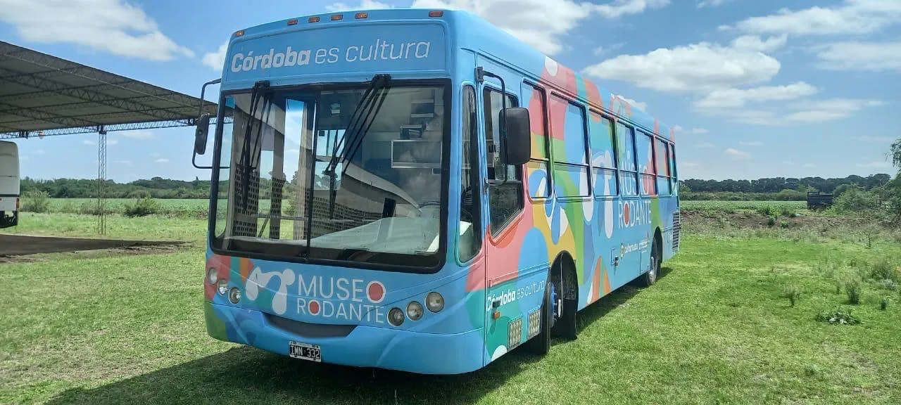 WhatsApp Image 2024-10-23 at 18.02.06 (1)