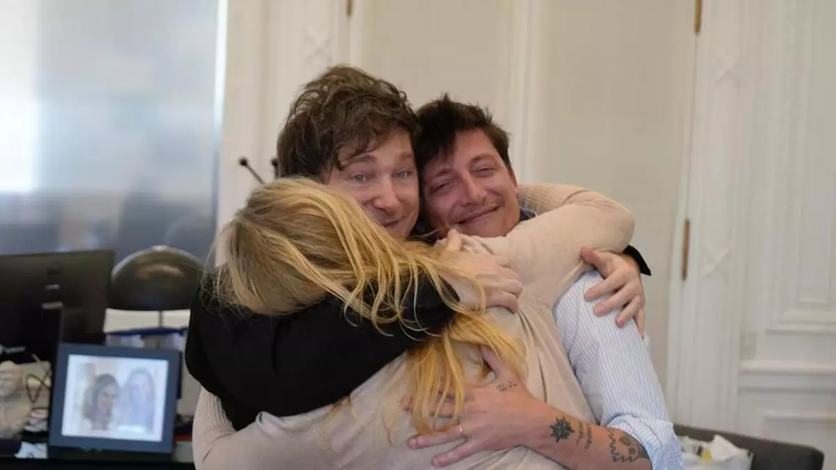 bc2959bb-2c20-4900-bdd7-b2642286f16a_16-9-discover-aspect-ratio_default_0