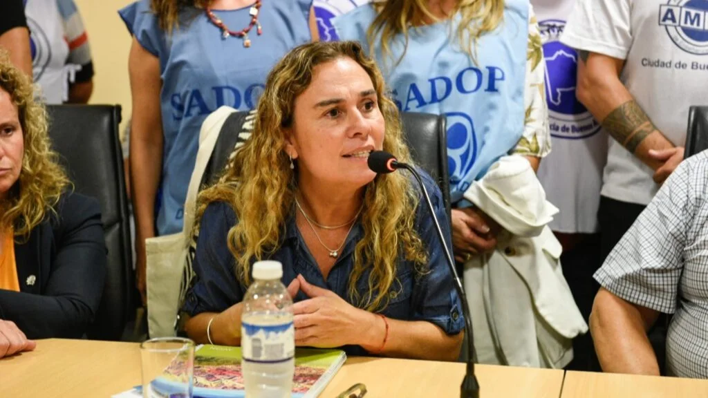 WhatsApp-Image-2025-02-20-at-12.51.55-1024x683