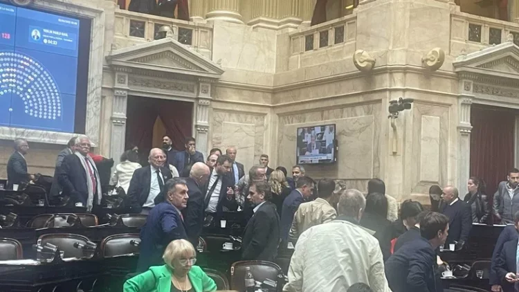 la-sesion-especial-la-camara-diputados-arranco-un-debate-caliente-la-expropiacion-ypf-750x422-optimized