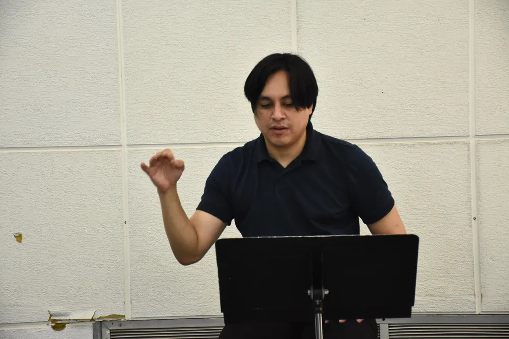 Andrés Acosta director artístico 