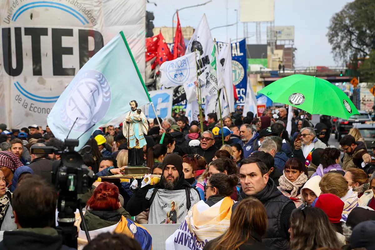 san-cayetano-1-tony-becerra