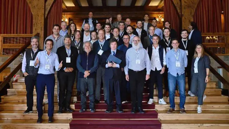 MileiElsztainLlaoLlao