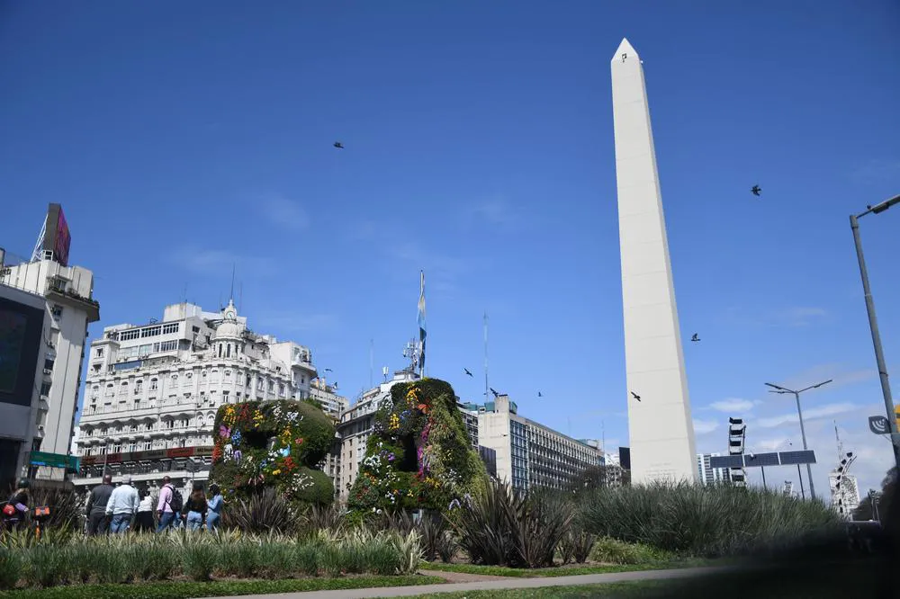 21-09-2022_varios_grupos_de_estudiantes_secundarios (1)