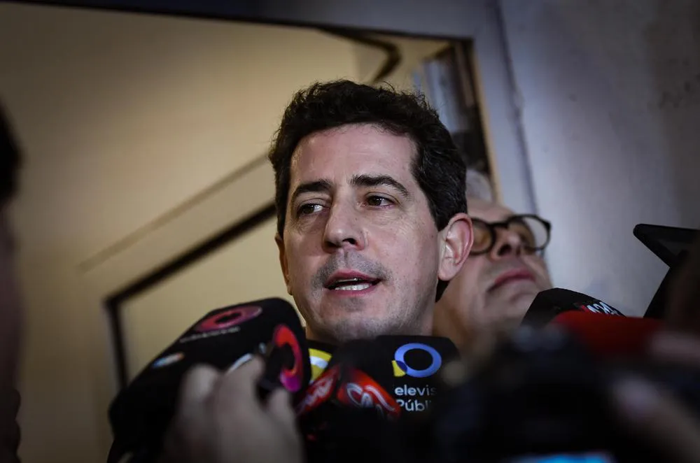 22-06-2023_el_ministro_del_interior_eduardo (1)