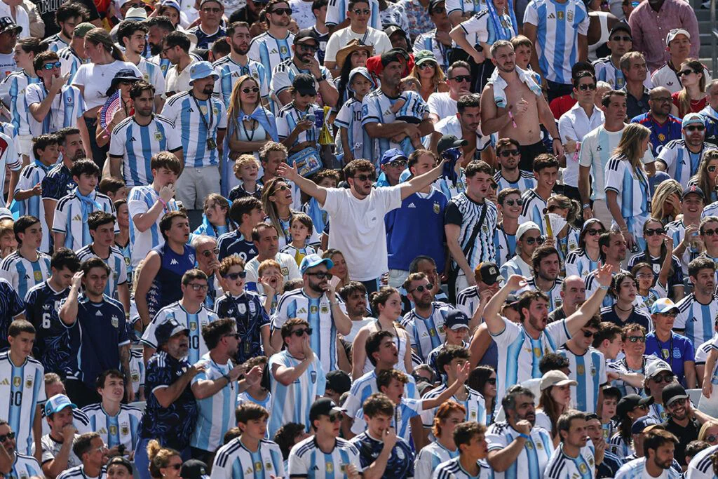 argentina-espana-final-mundial-2026-hinchada-foto-conmebol-3-1024x683