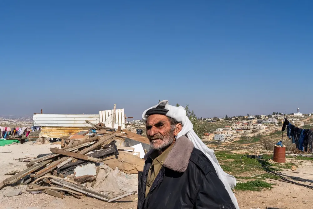 19mag-settlers-superJumbo