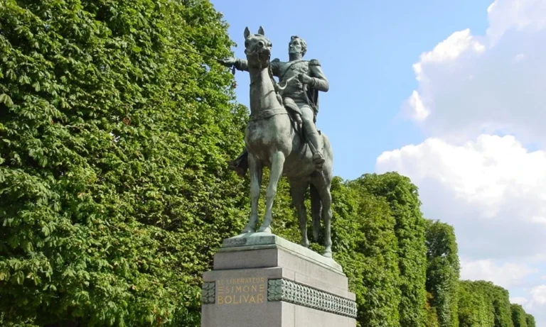 bolivarparis