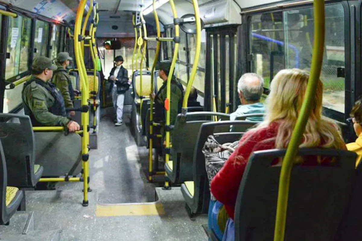 web-gendarmeria-en-colectivos