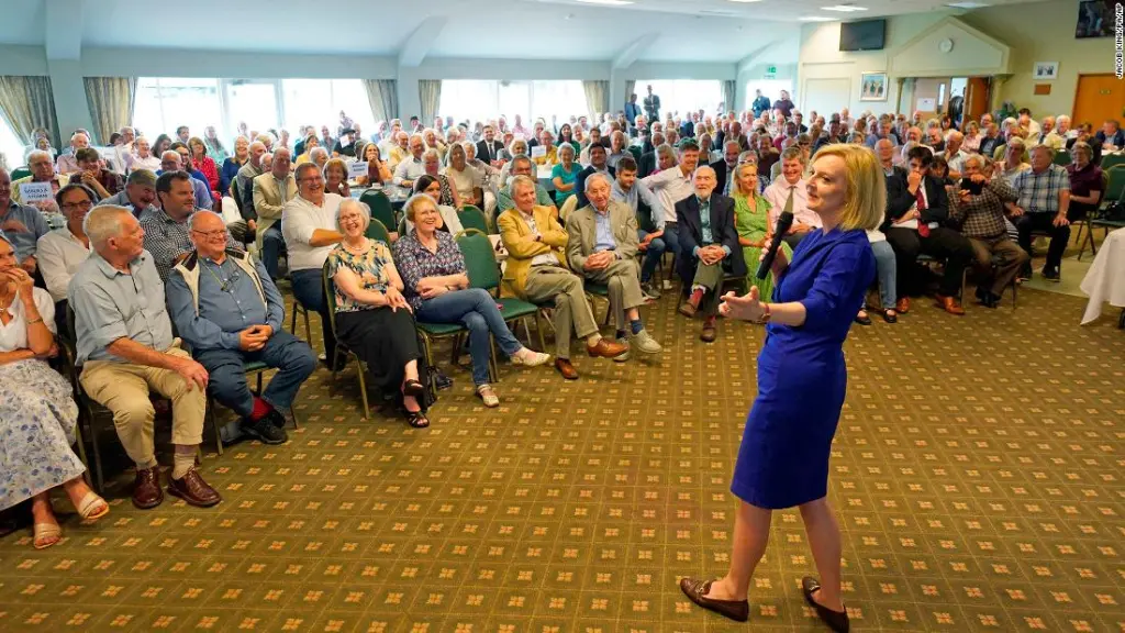 liz-truss-evento-campaña