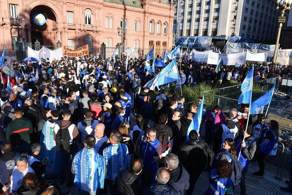 12-09-2023_el_ministro_de_economia_y (1)