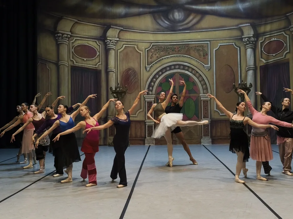Ensayo Paquita Ballet Oficial Cba