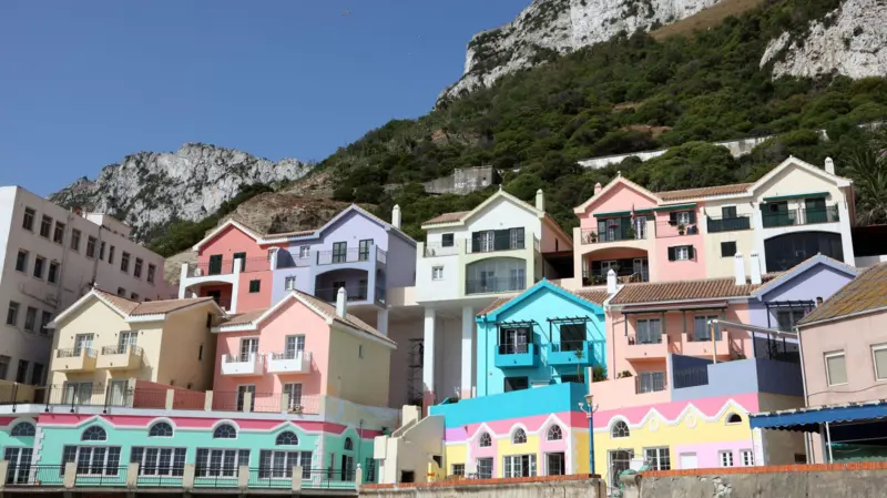 gibraltarcasascoloridas