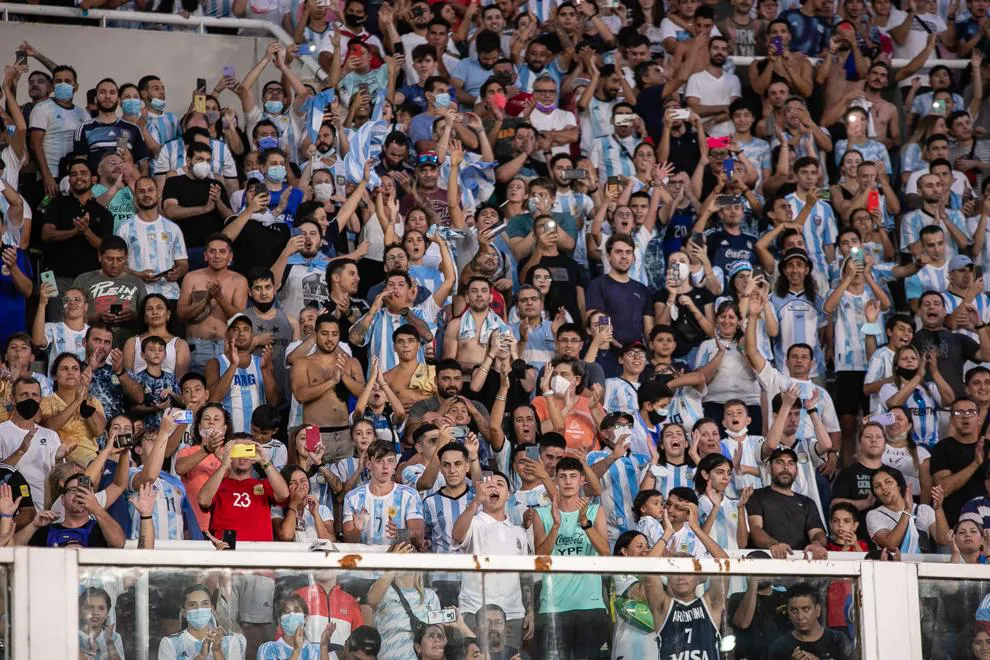 Argentina-7-990
