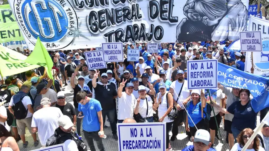 marcha-de-la-cgt-18122025-2155910