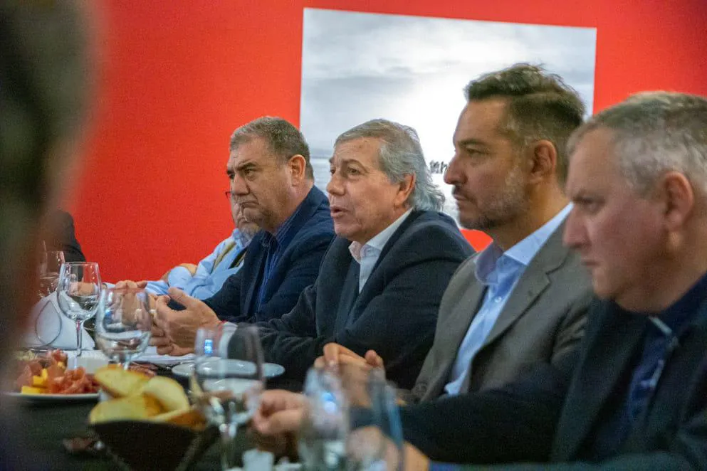 corresponsaliacompactodocehoras24demayouno