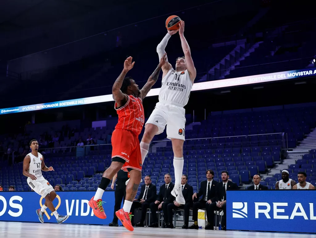 hezonja-real-madrid-hapoel-publico-1024x772