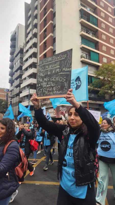 z-docentes-1w-450x800