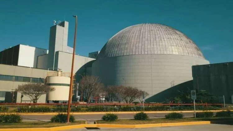 El-Gobierno-inicia-la-venta-parcial-de-Nucleoelectrica-Argentina-750x422-optimized