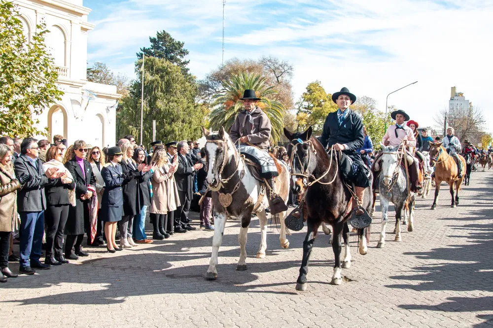 desfile-25-de-mayo-1