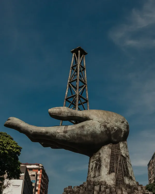 21int-theworld-venezuela-oil-01-vzkf-superJumbo