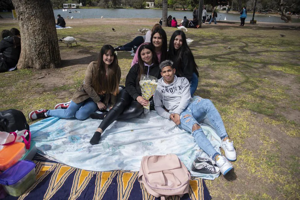 21-09-2022_varios_grupos_de_estudiantes_secundarios (4)